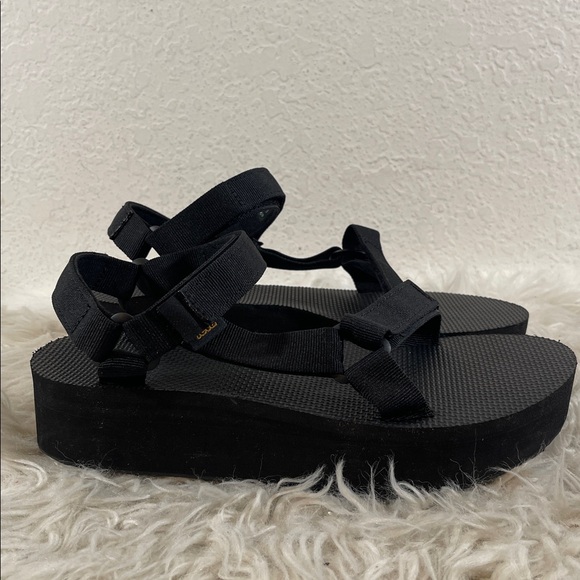 TEVA Flatform Universal Sandal Strappy Velcro Black Size 11 NEW - Picture 5 of 16